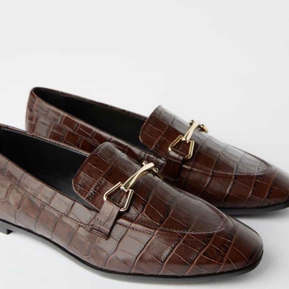 Zara brown crocodile pattern loafers size 39